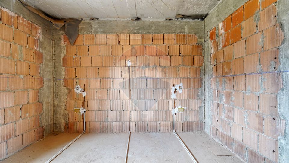 Casă / Vilă cu 6 camere de vânzare în Predeal