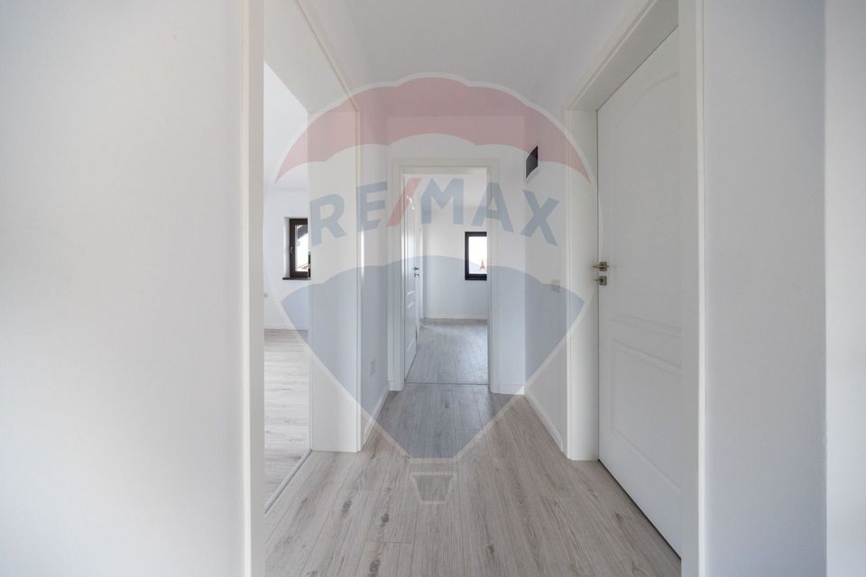 4 room House / Villa for sale