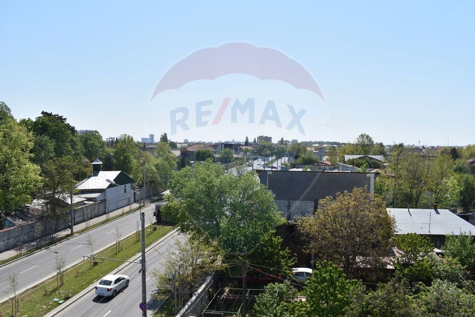 Commercial space GF+2+M 100% rented in Bucurestii Noi, near the metro