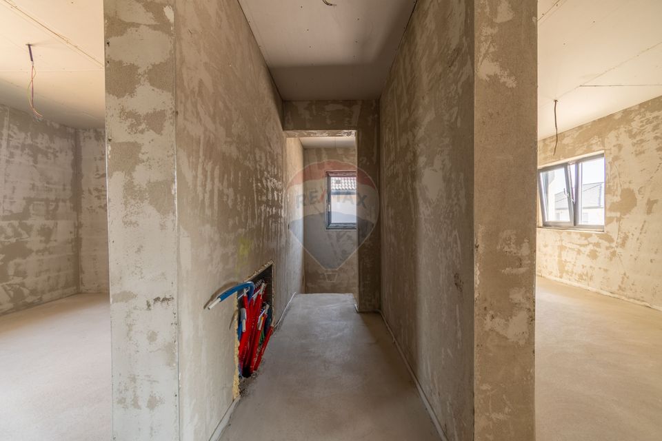 4 room House / Villa for sale