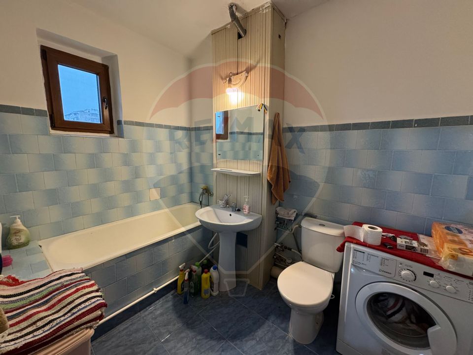 Apartament cu 2 camere  in zona Central