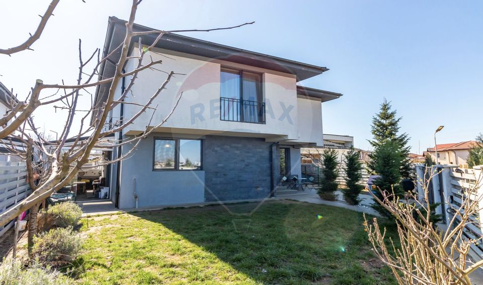 Casă / Vilă in Corbeanca, langa padure, acces facil in DN