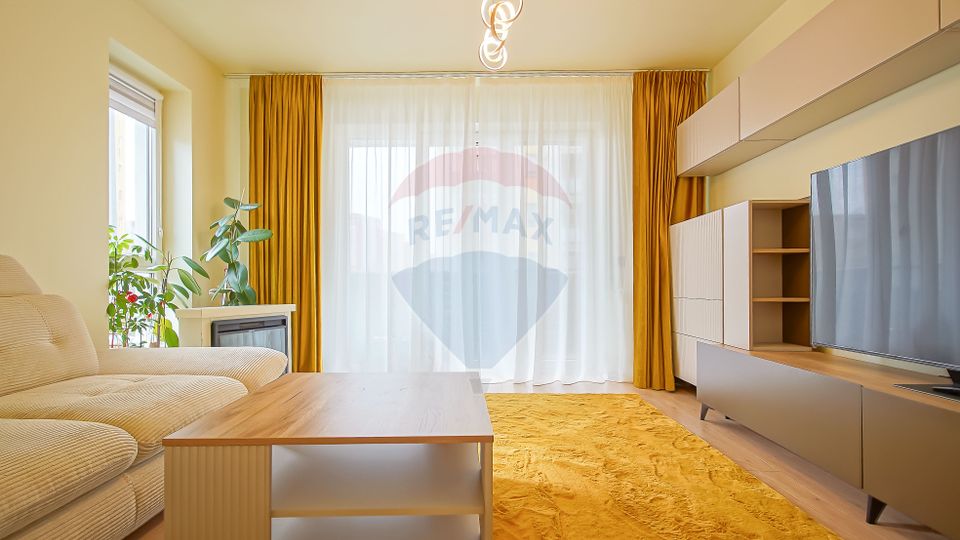 COMMISSION 0| 3 BEDROOMS|2 BATHROOMS| PREMIUM FURNISHED|14 MP BALCONY