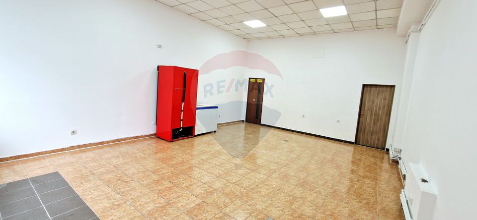 73sq.m Commercial Space for rent, UTA area