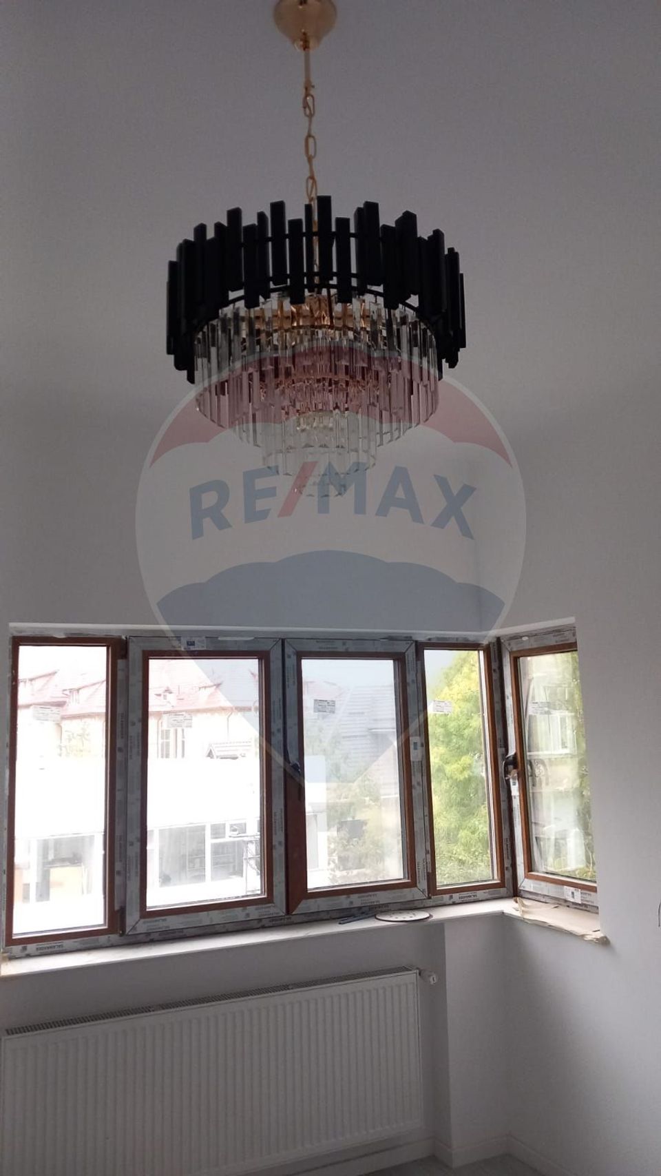 INCHIRIERE Apartament cu 3 camere in zona Dacia