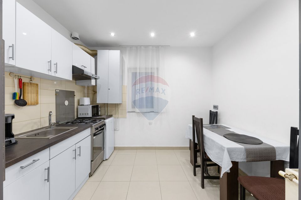 Apartament 3 camere Ared Uta