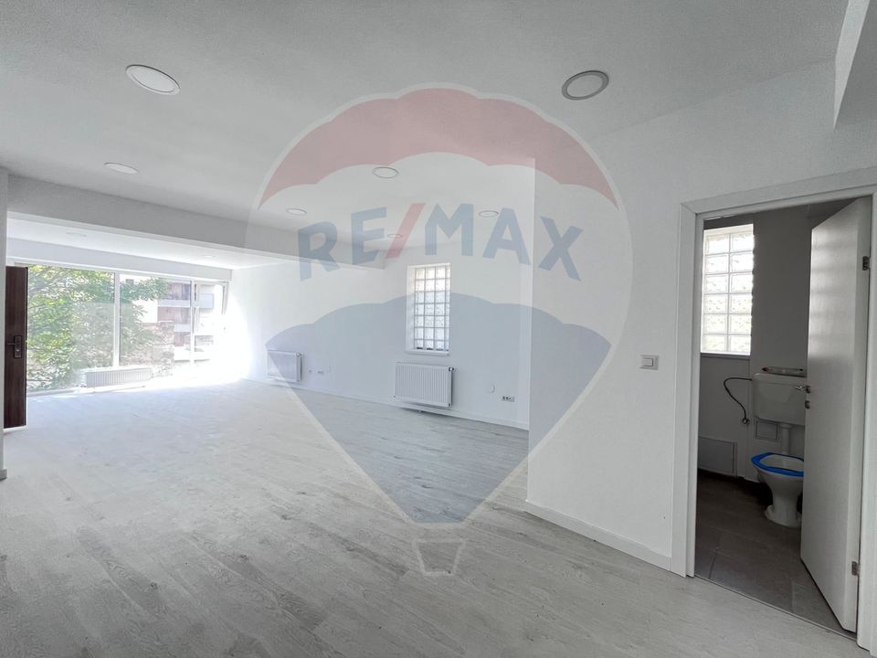 NEW office space - 47sqm in Lizeanu-Stefan cel Mare area