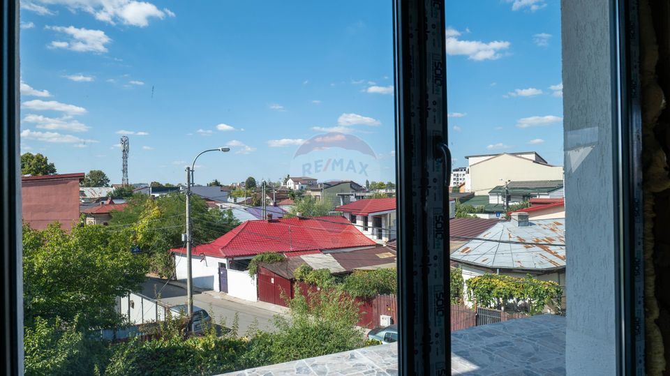 Vanzare duplex P+1+2 retras