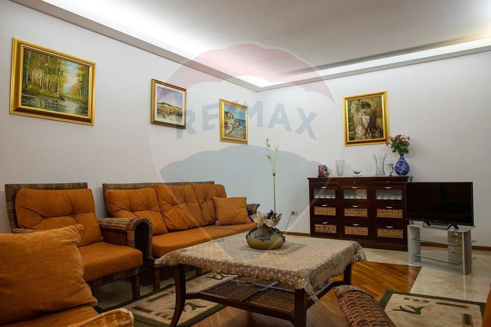 6 room House / Villa for sale, Tomis I area