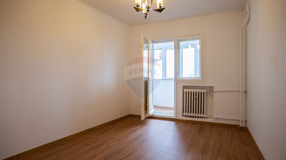 Vanzare apartament 3 camere-renovat, luminos si spatios, zona Iancului