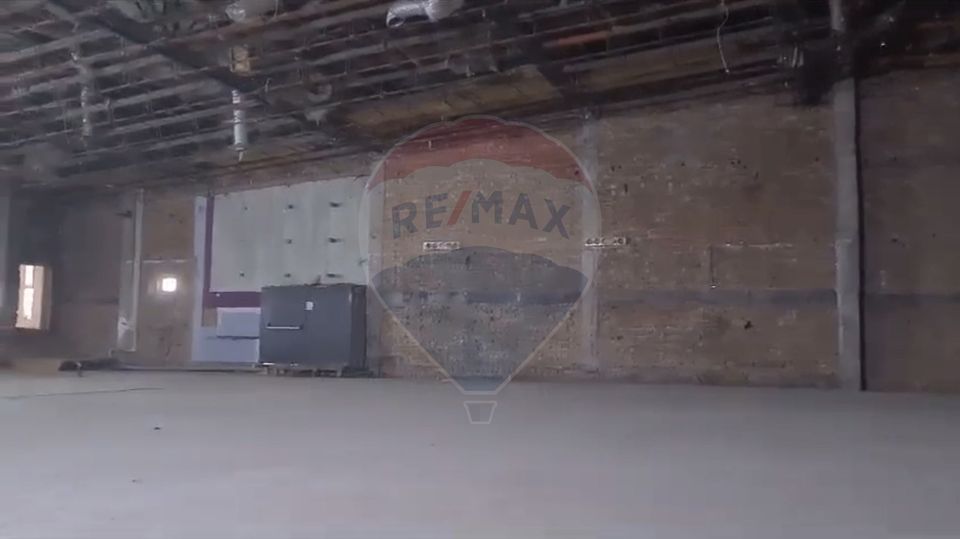 DE VANZARE Spațiu comercial de + 700 mp - et 1 -  Dacia - Constanța