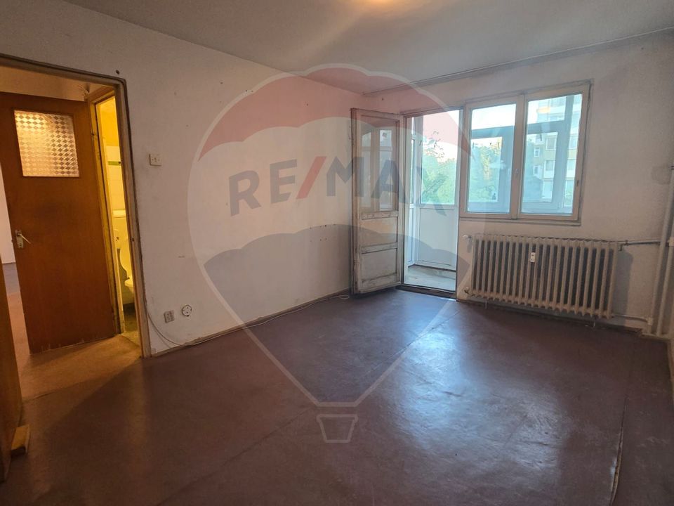 4 room Apartment for sale, 1 Decembrie 1918 area