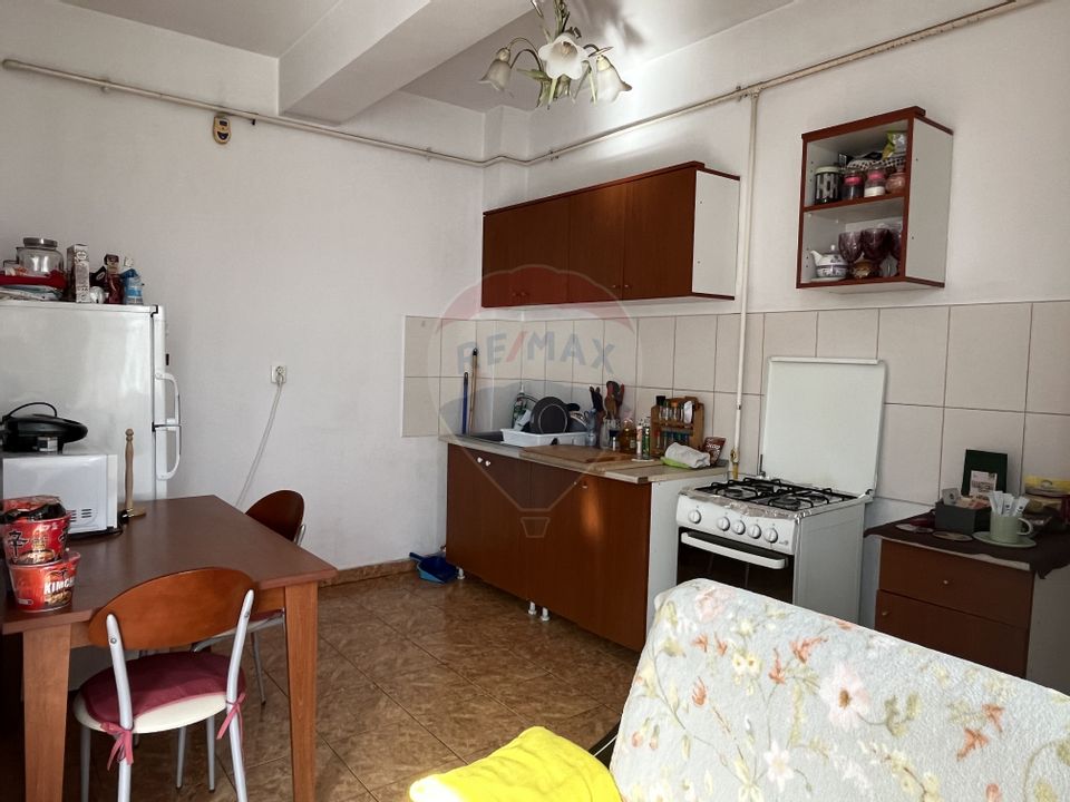 Apartament de inchiriat, zona Garii