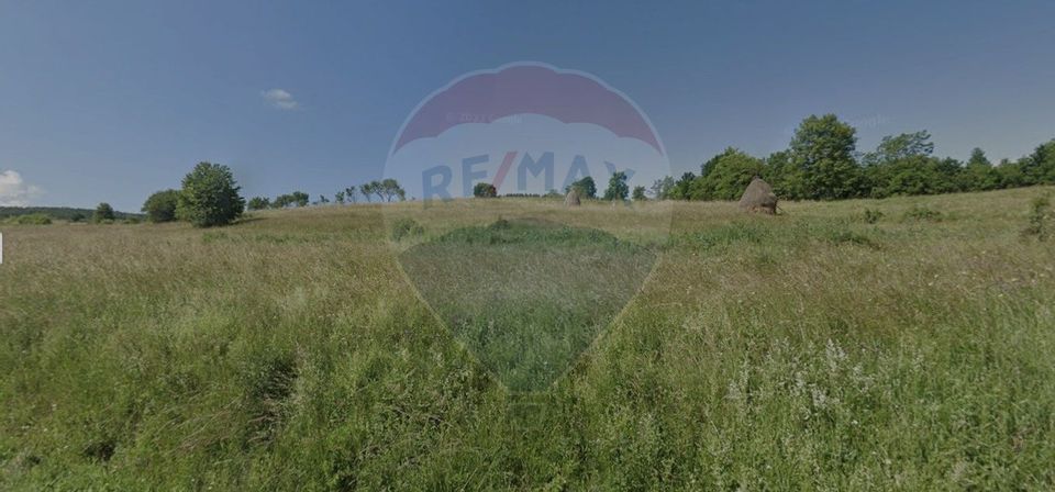 Teren 3,110mp Manastireni, situat în zona DJ 103L