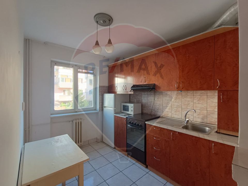 3 room Apartment for rent, Podgoria area