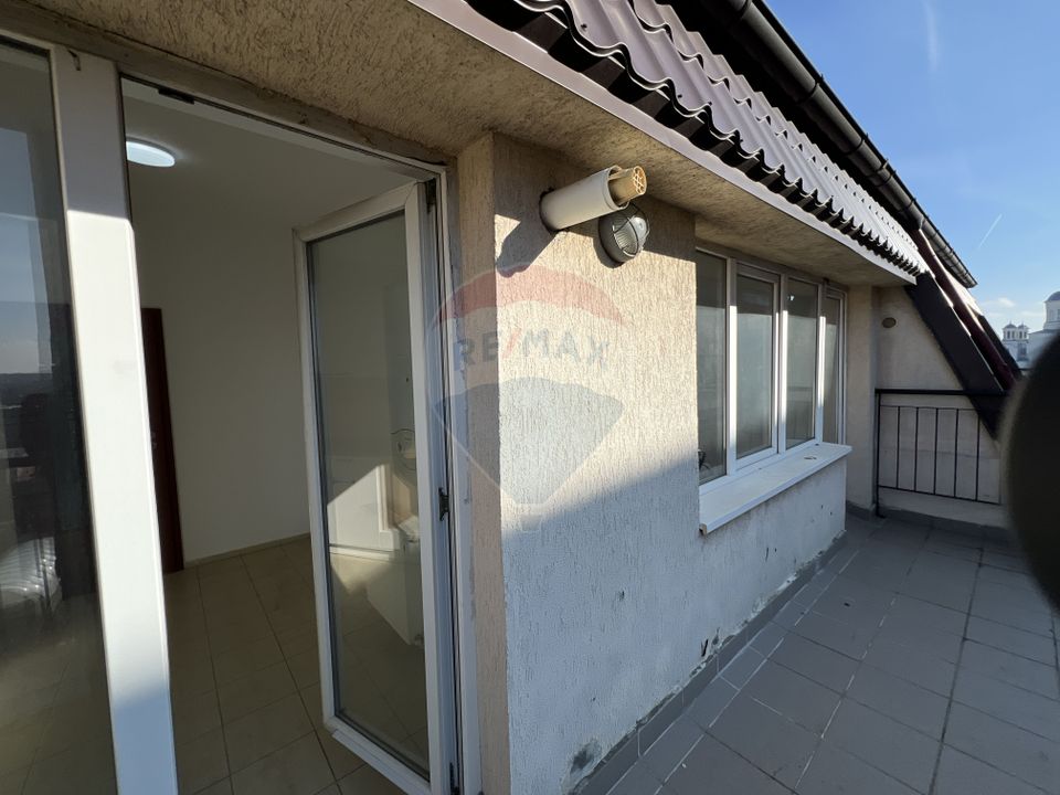 La inchiriat apartament 3 camere si parcare in Voluntari