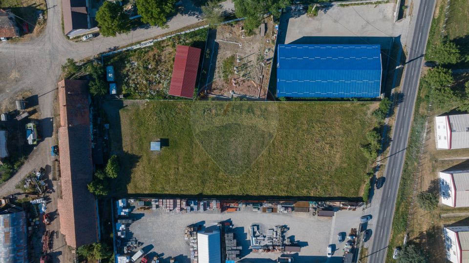 Land 4,400sqm Carpinis / DJ 112D