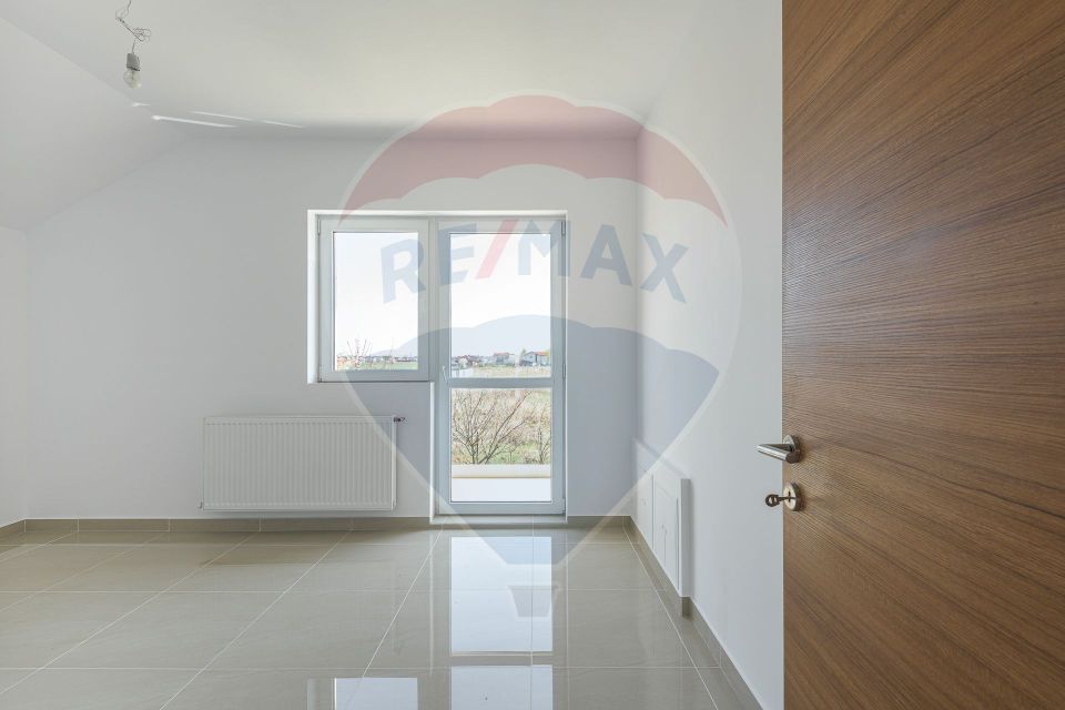 Casă  |  4 camere  |  Bragadiru-Varteju |