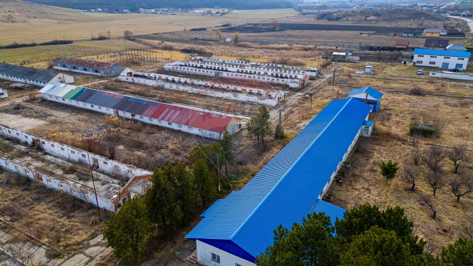 Spațiu industrial, comercial, depozitare,860mp,com Traian, jud Bacău,