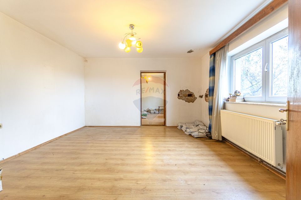 Casă individuală cu două unități locative. Zona Horia–Cloșca–Crișan