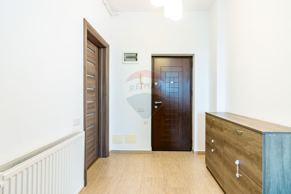 3 room apartment | Damaroaia | 87 sqm | 3/3 | two bathrooms | Park