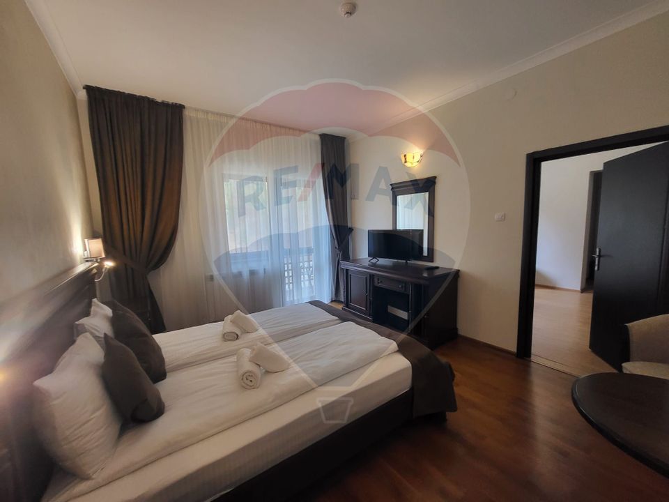 21 room Hotel / Pension for sale, Est area