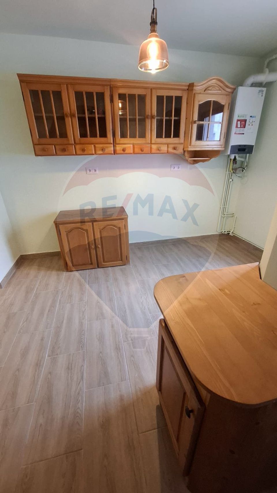 3 room Apartment for rent, Tudor area