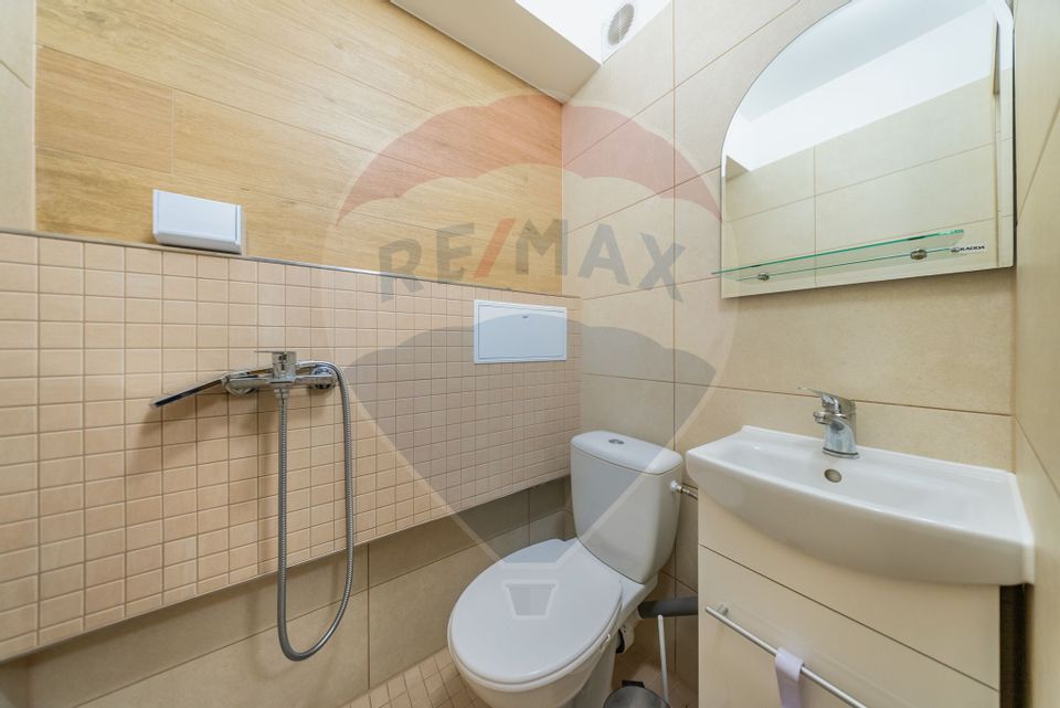 Garsoniera renovata la cheie de inchiriat zona 6 Vanatori,Arad