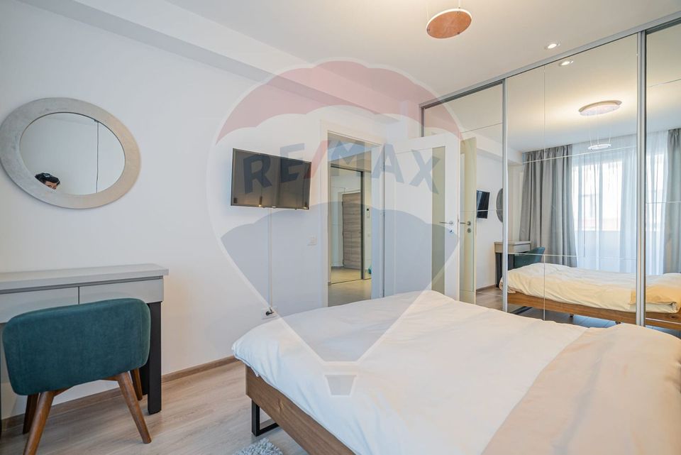 2 room Apartment for rent, Tractorul area