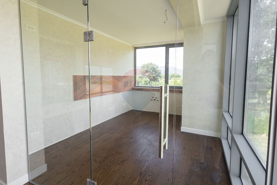 5 room House / Villa for sale