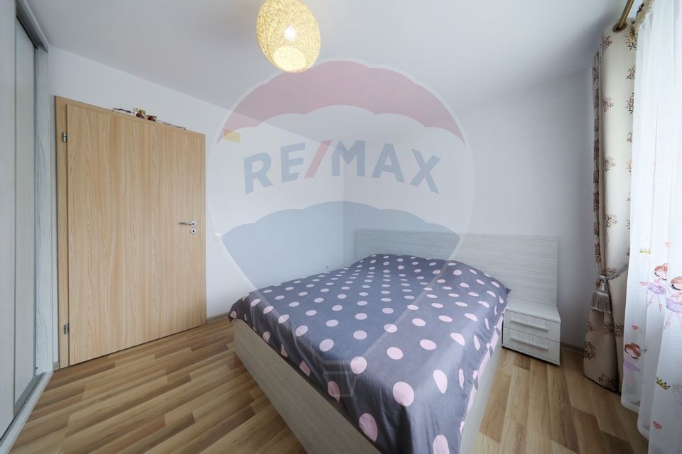 3 room Apartment for sale, Tractorul area