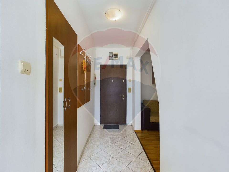 REZERVAT | Apartament cu 2 camere | Decomandat | Zona Griviței