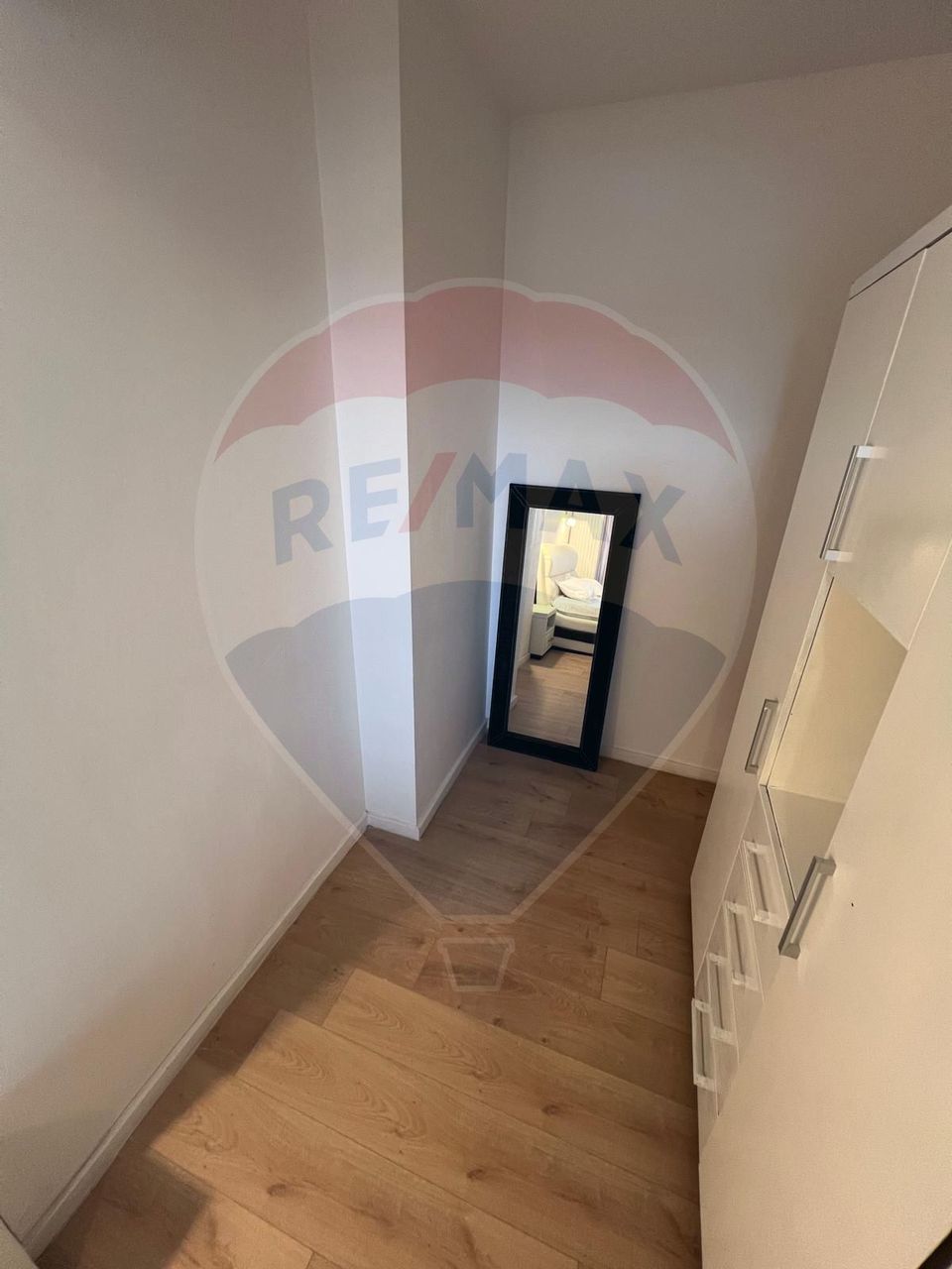 2 room Apartment for rent, Pipera area