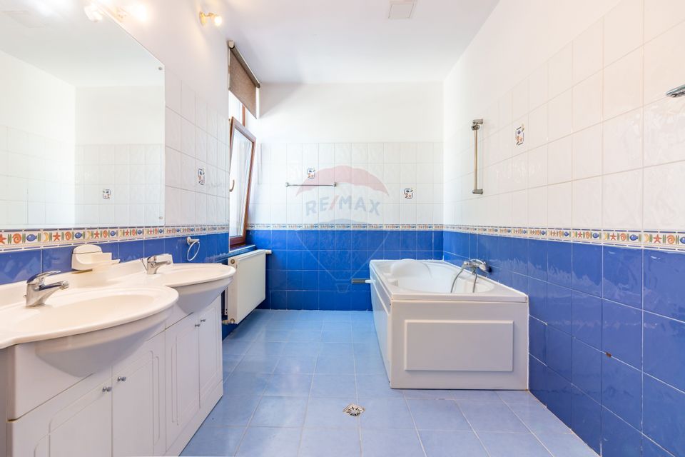 Casă / Vilă în Pipera de inchiriat, Iancu Nicolae, 5 x parcare