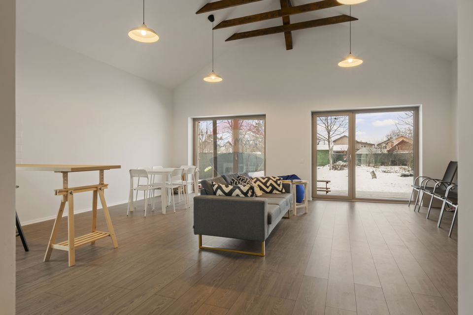 4 room House / Villa for sale