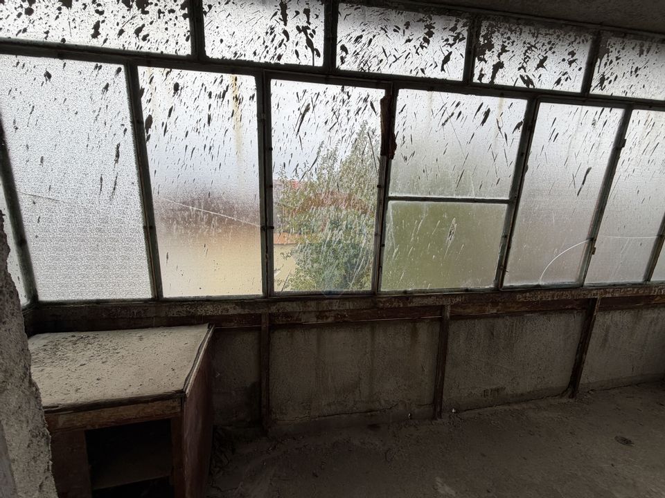 Apartament cu 4 camere