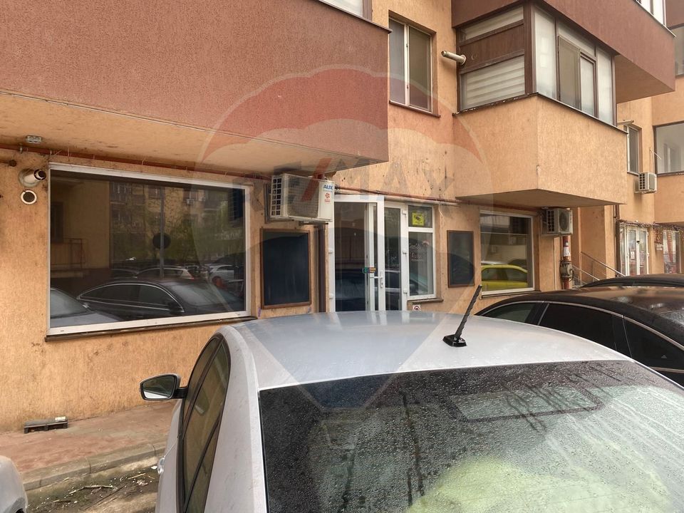 Commercial space for sale – Militari Residence