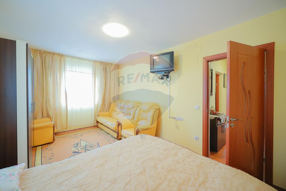 Casă cu 4 camere din cărămidă, de vânzare în zona Bratca-Damiș