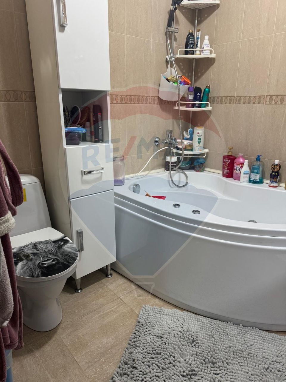 Apartament 3 camere + boxă pe etaj, Mall Promenada