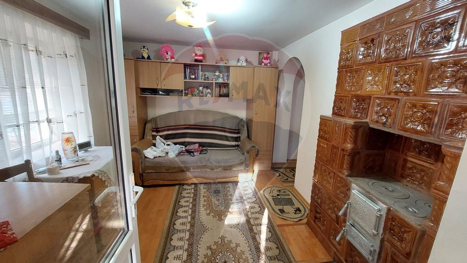 4 room House / Villa for sale