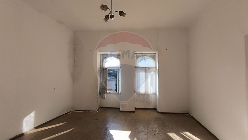 3 room Apartment for sale, Central area