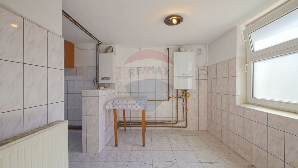 4 room House / Villa for sale, Turches area