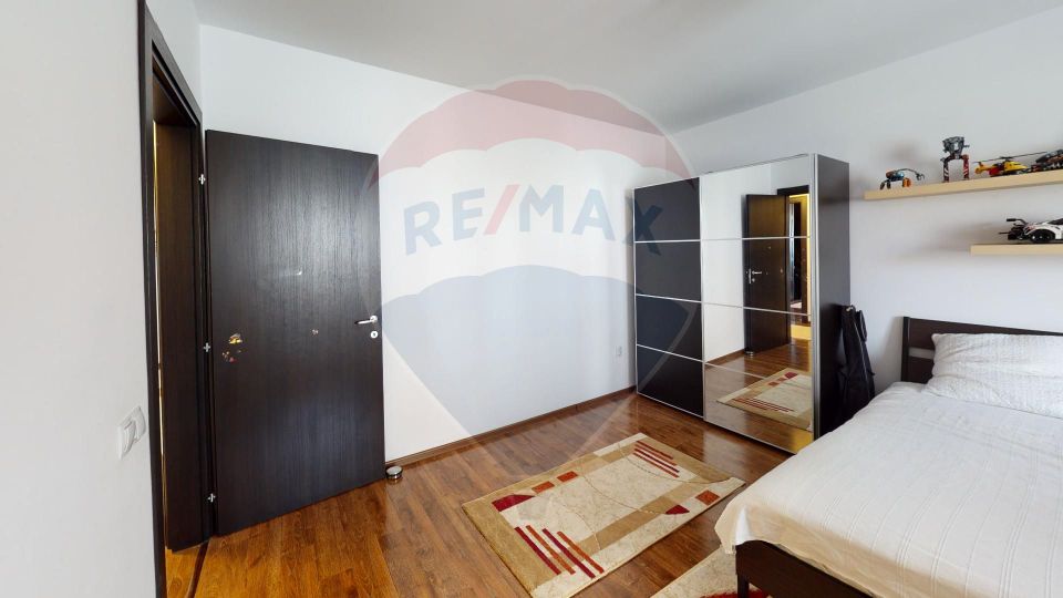 Bucharest New 4 rooms Bazilescu park with parking space