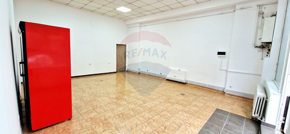 73sq.m Commercial Space for rent, UTA area