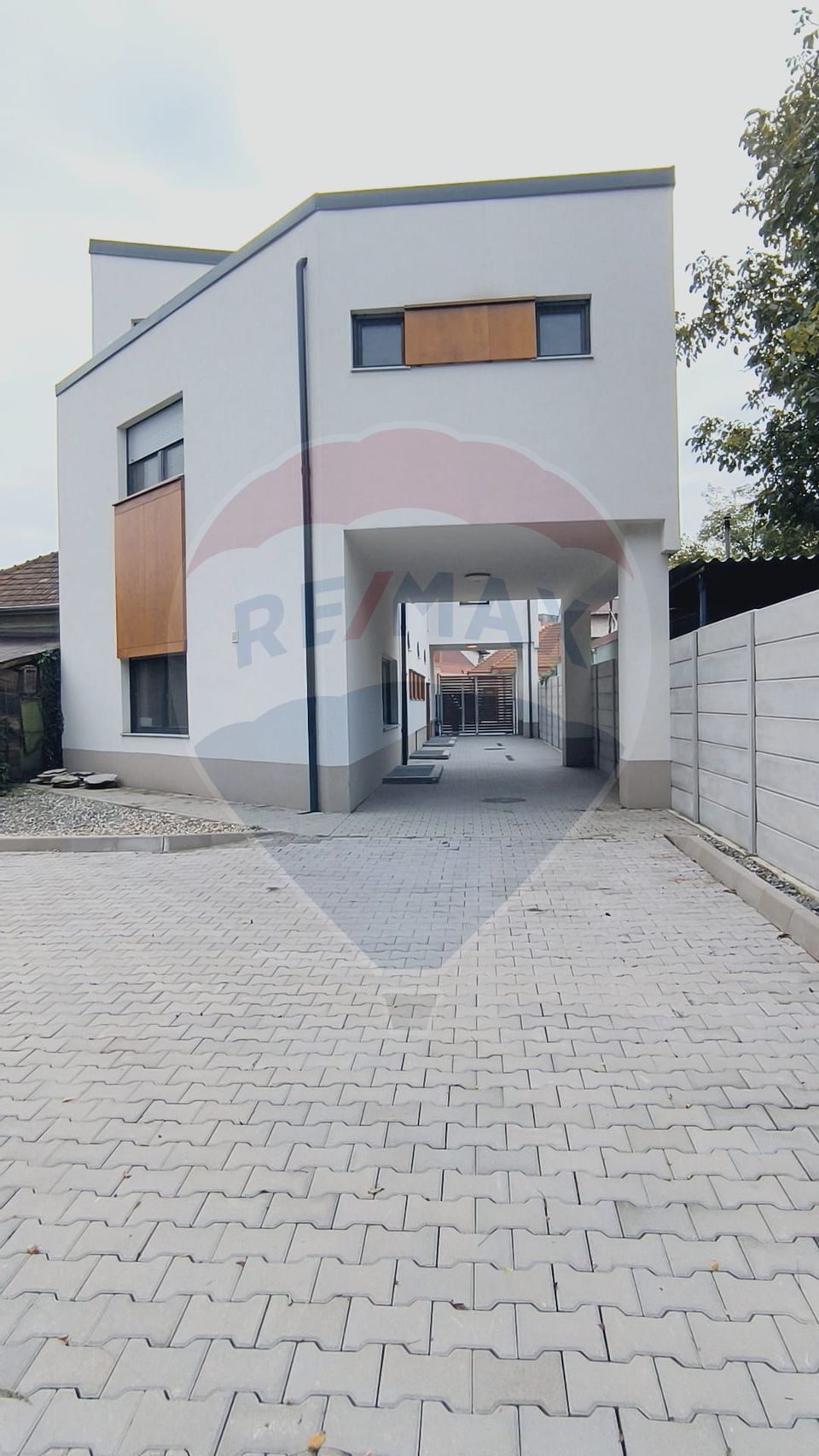 Duplex 2 unitati de vanzare 426 mp