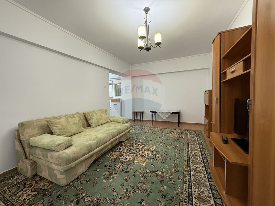 2 room Apartment for rent, Trocadero area