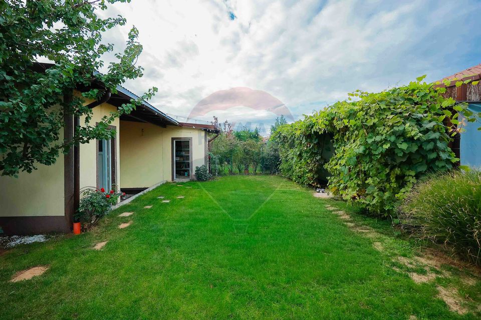 De vânzare casă pe un singur nivel, mobilată și utilată, Sântandrei