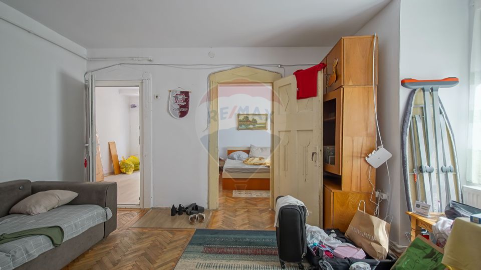 5 room Apartment for sale, Central area