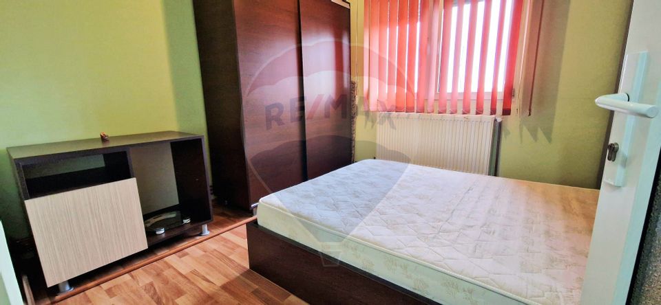De inchiriat- Apartament 2 camere -Calea Aurel Vlaicu, Etaj 3 cu lift