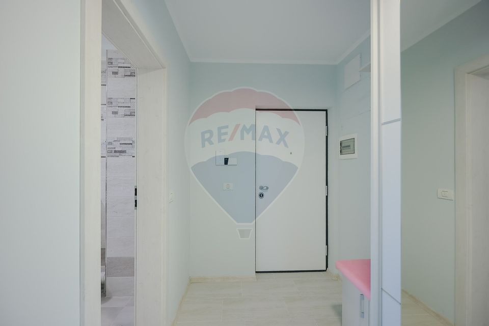 De vânzare, apartament cu 2 camere, cu parcare, în Anastasia Residence